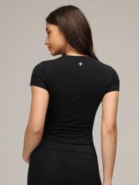 SoftForm™ Motion Short Sleeve Top