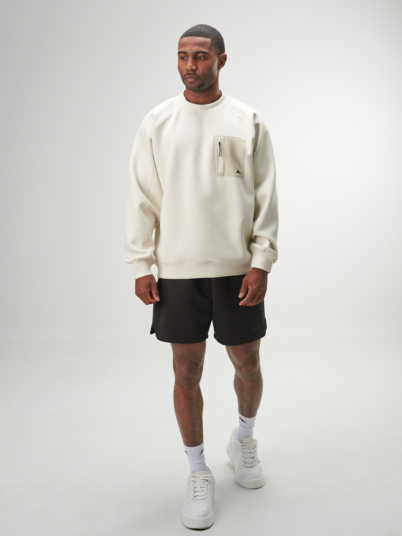 Men's Zipper Pocket Design Round Neck Long Sleeve Casual Sweatshirt