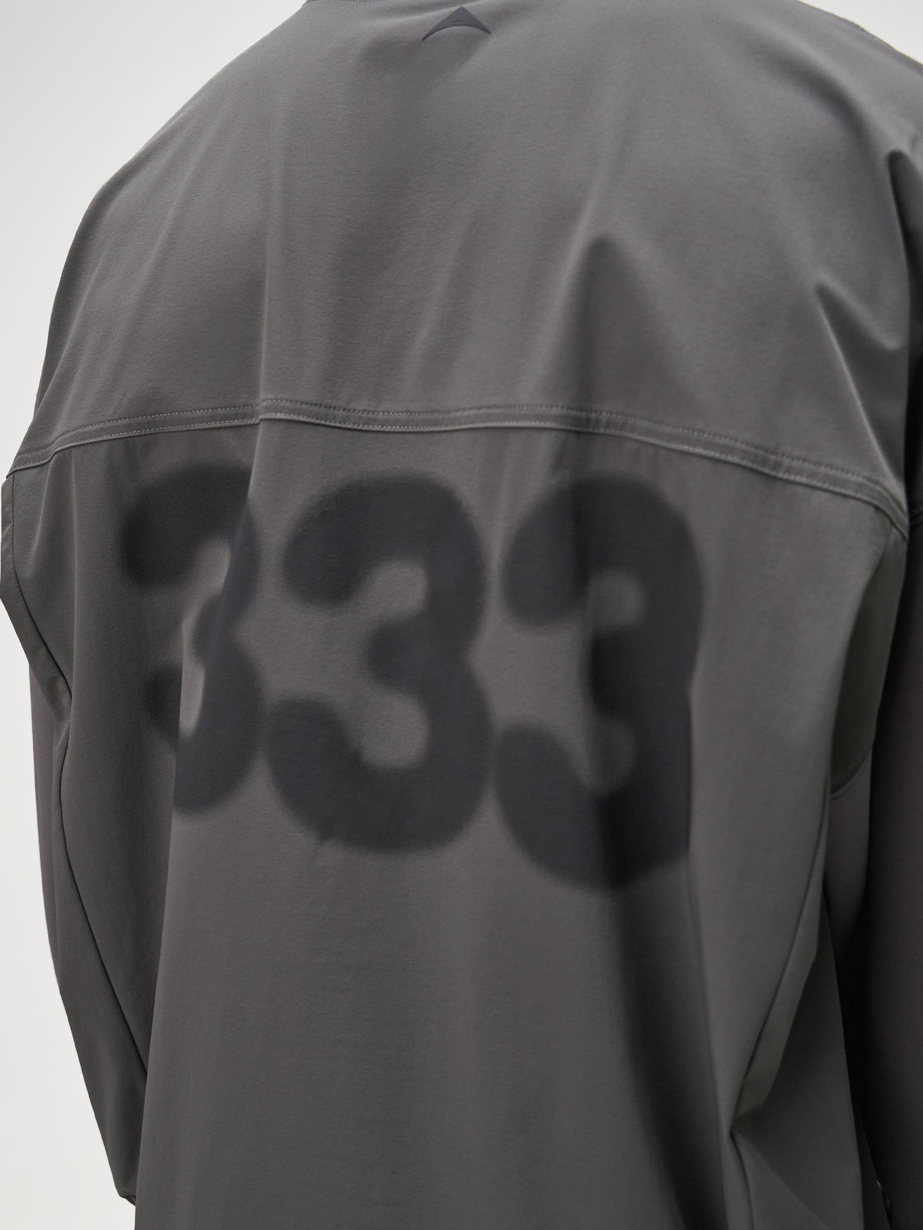 Men's Casual Versatile Simple Gray Crew Neck Sweatshirt