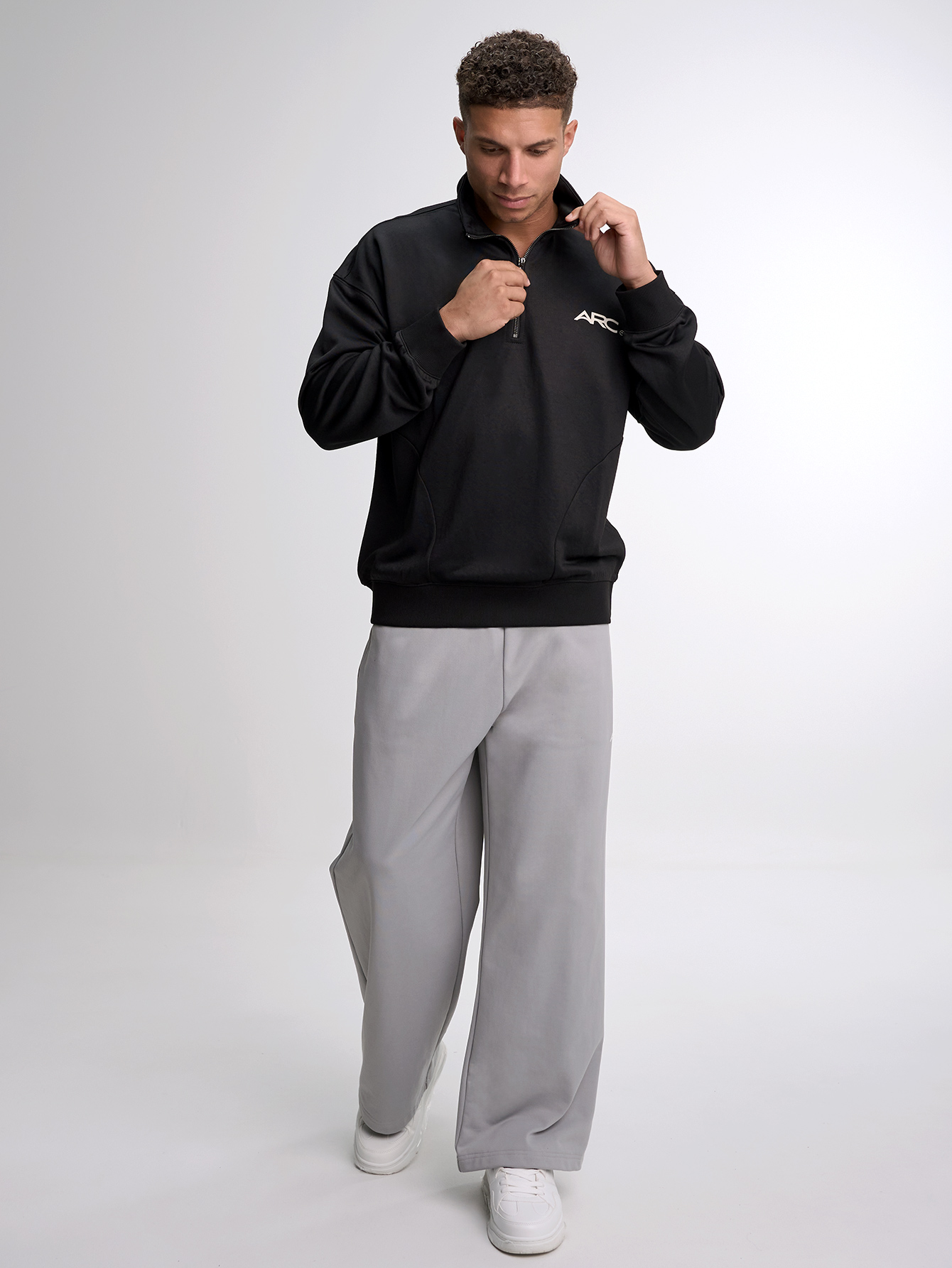 Summit 1/4 Zip - Black