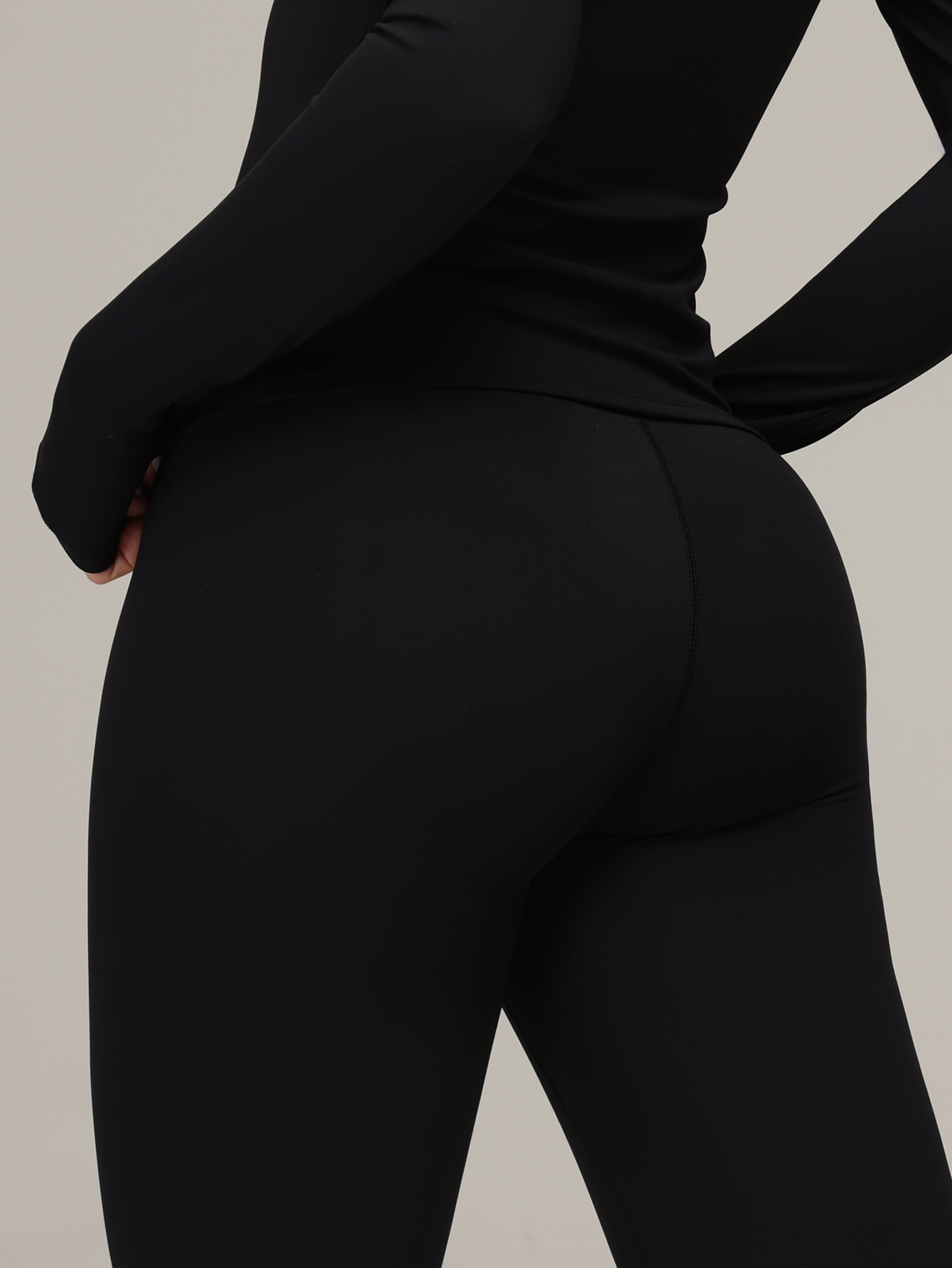 SoftForm™ Swift Wrap Waist Legging
