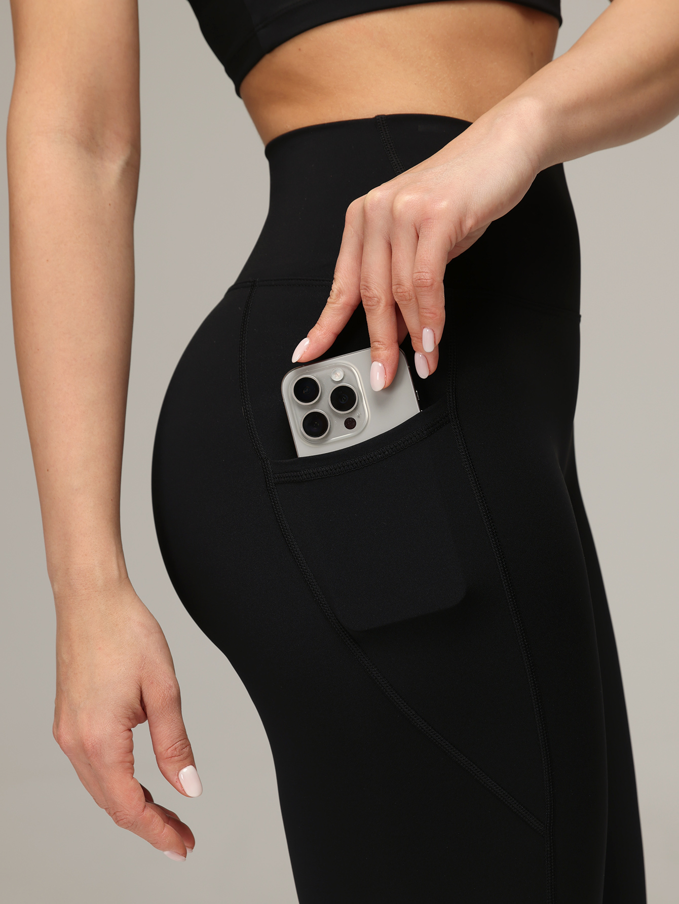 SoftForm™ Still Bloom High Waisted Pocket Legging