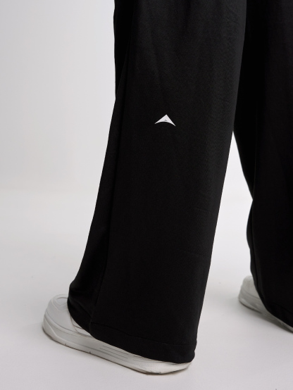 Aero Baggy Sweatpant - Black