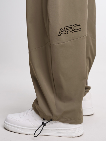 Centered Wide Leg Pant - Taupe