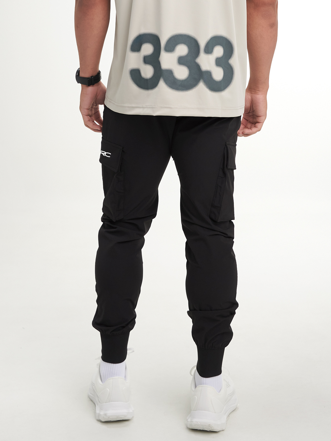 ARC All-Day Comfort Workout Training FashionCloudTouch Fabric Wafeproof Cargo Joggers