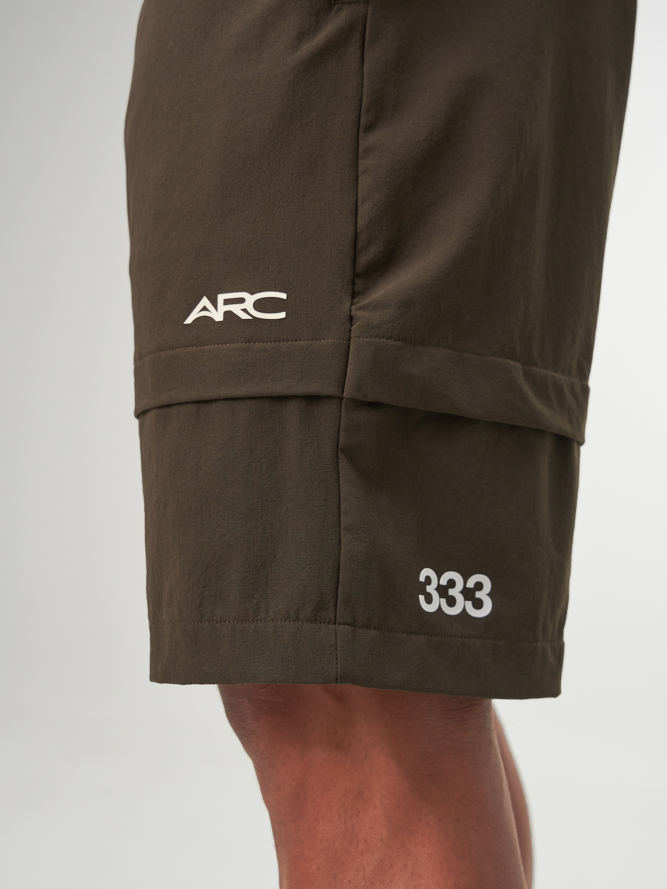 Paragon 9" Short - Brown ARC-4014-BRN