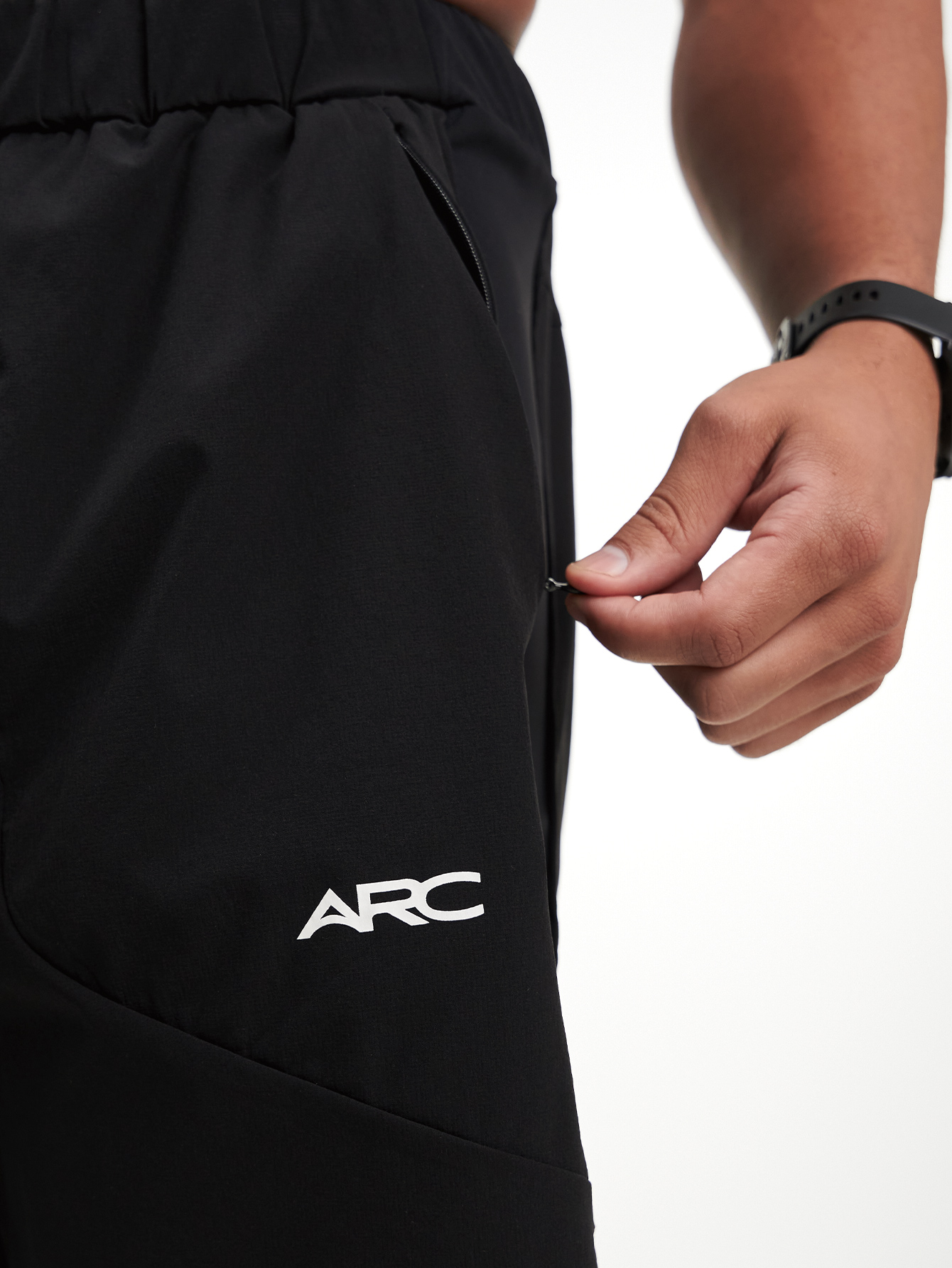 ARC Comfort-Fit Hybrid Workout And Lifestyle Active Trainning Stretch And Pockets Shorts