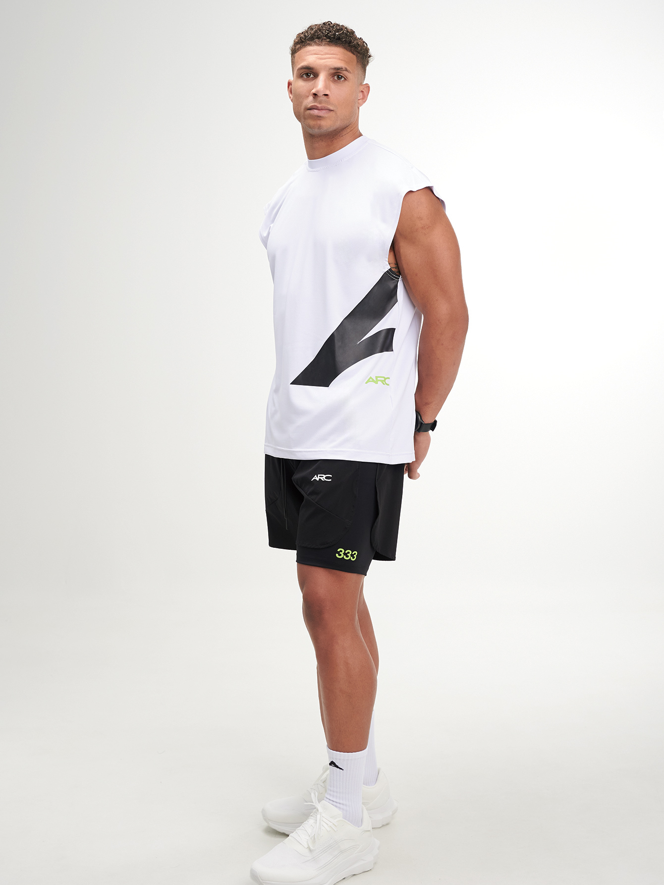 ARC Comfort-Fit Hybrid Workout And Lifestyle Active Trainning Stretch And Pockets Shorts