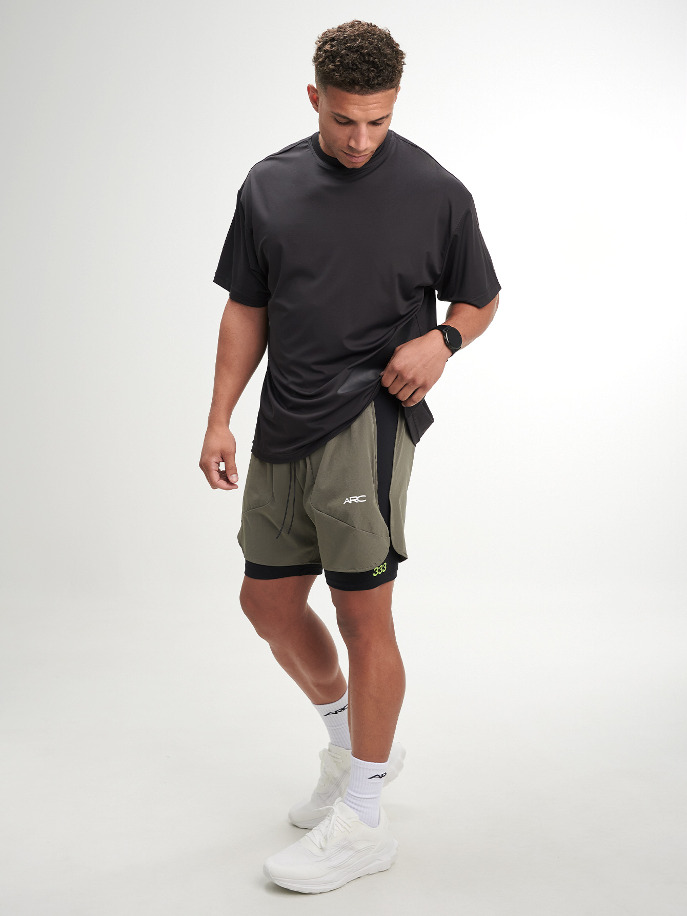 ARC Workouts Breathable And Move Freely Gym Essential Shorts With Hiden Zipper Pockets