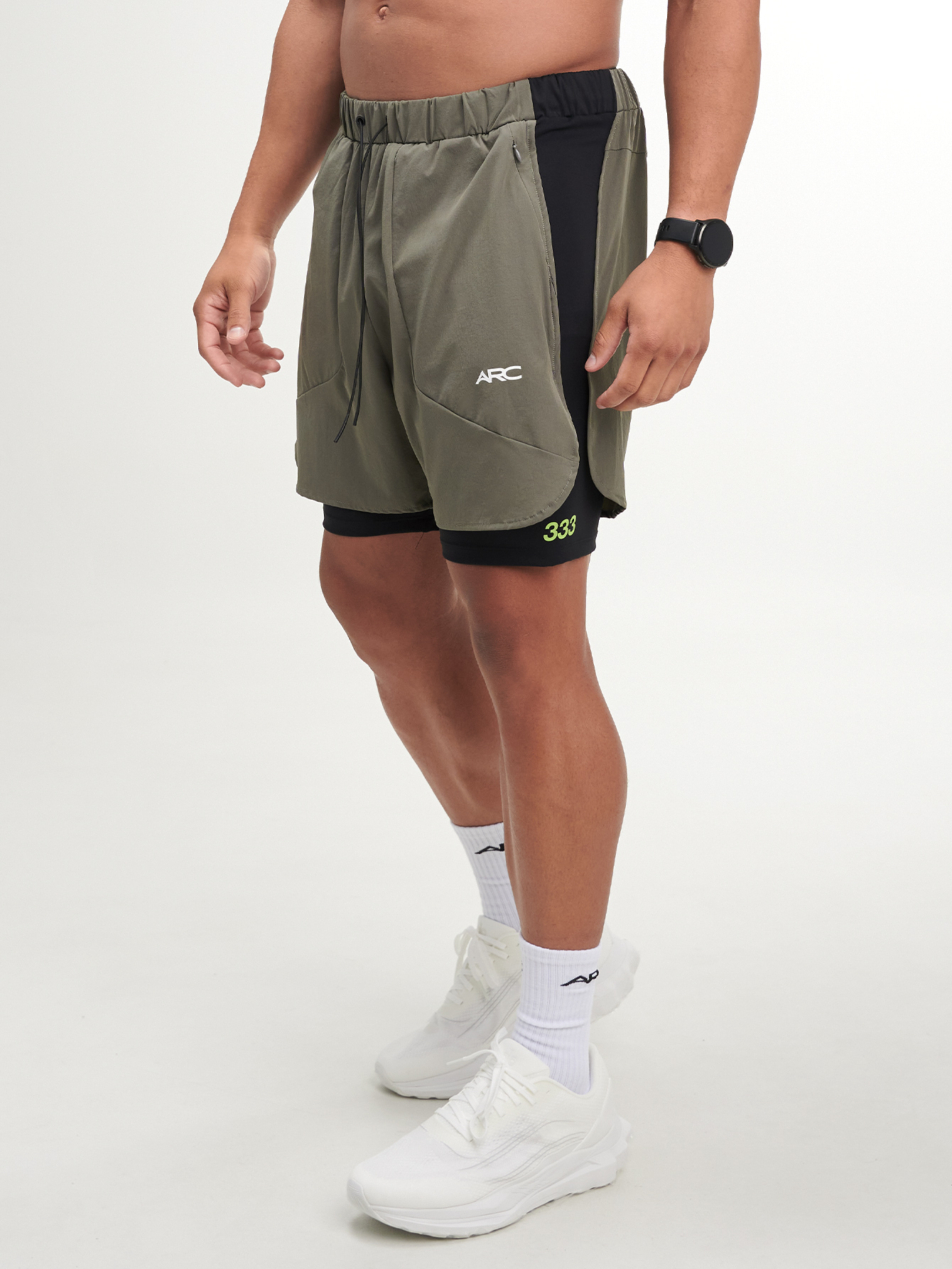 ARC Workouts Breathable And Move Freely Gym Essential Shorts With Hiden Zipper Pockets