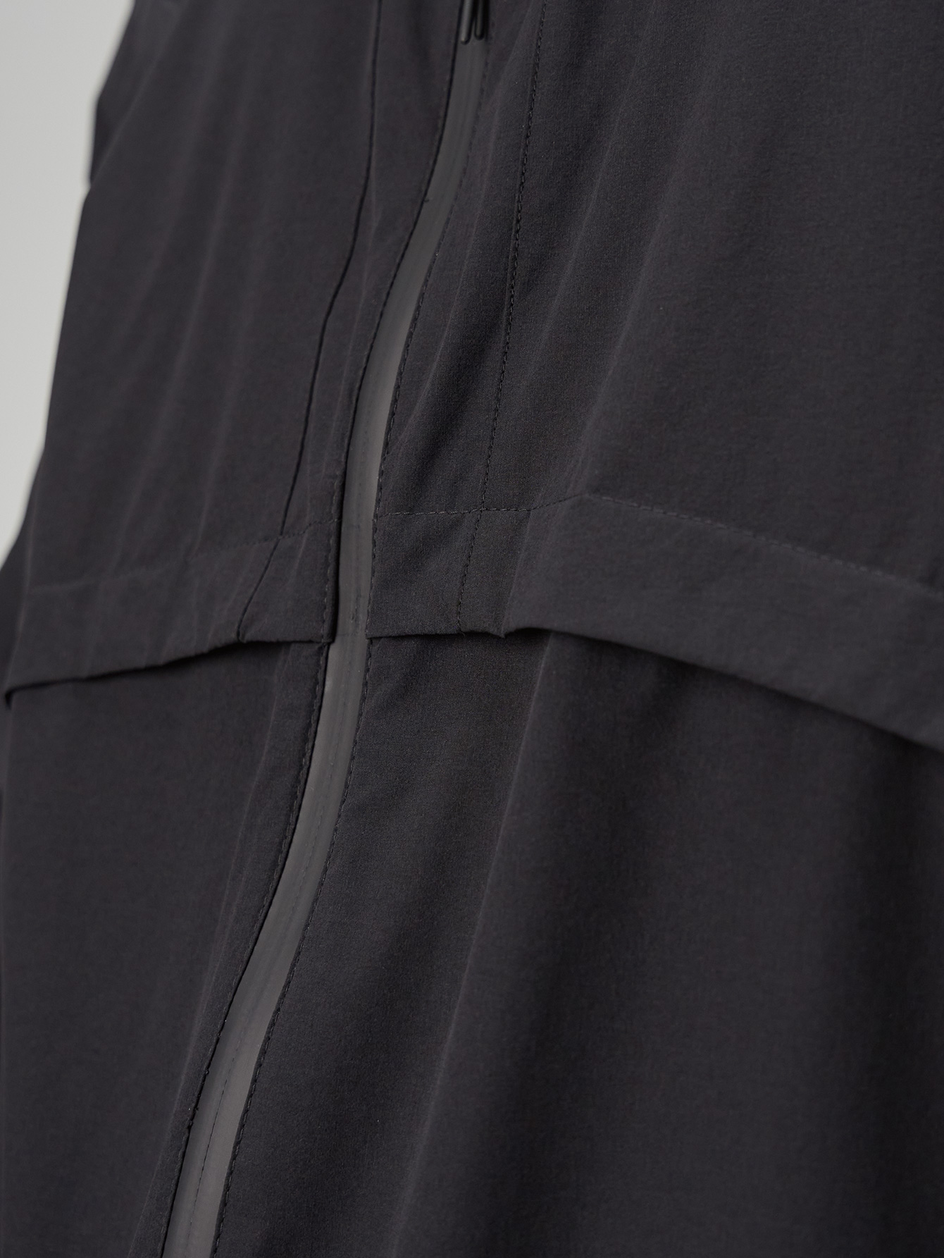 Men's Casual Versatile Simple Black Hooded Jacket