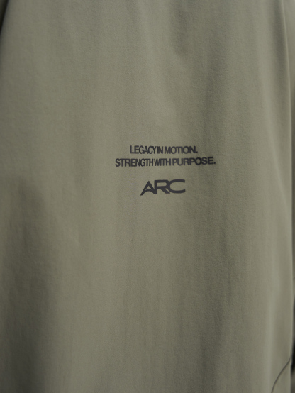 ARC Activewear Full Zip Sweater Jacket Performance Top Gym Workout Long Sleeve Track Suit