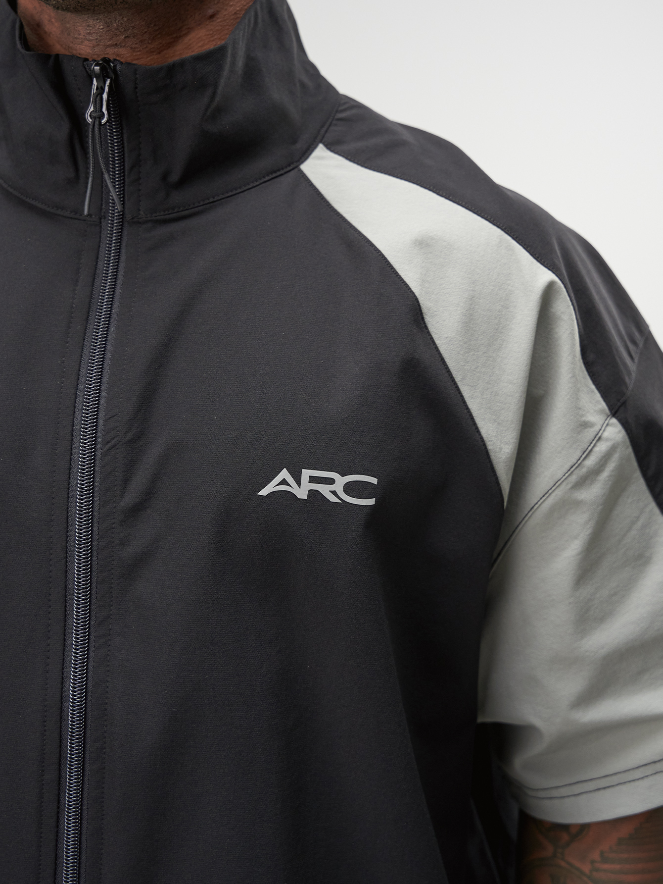 ARC Activewear Full Zip Sweater Jacket Performance Top Gym Workout Long Sleeve Track Suit