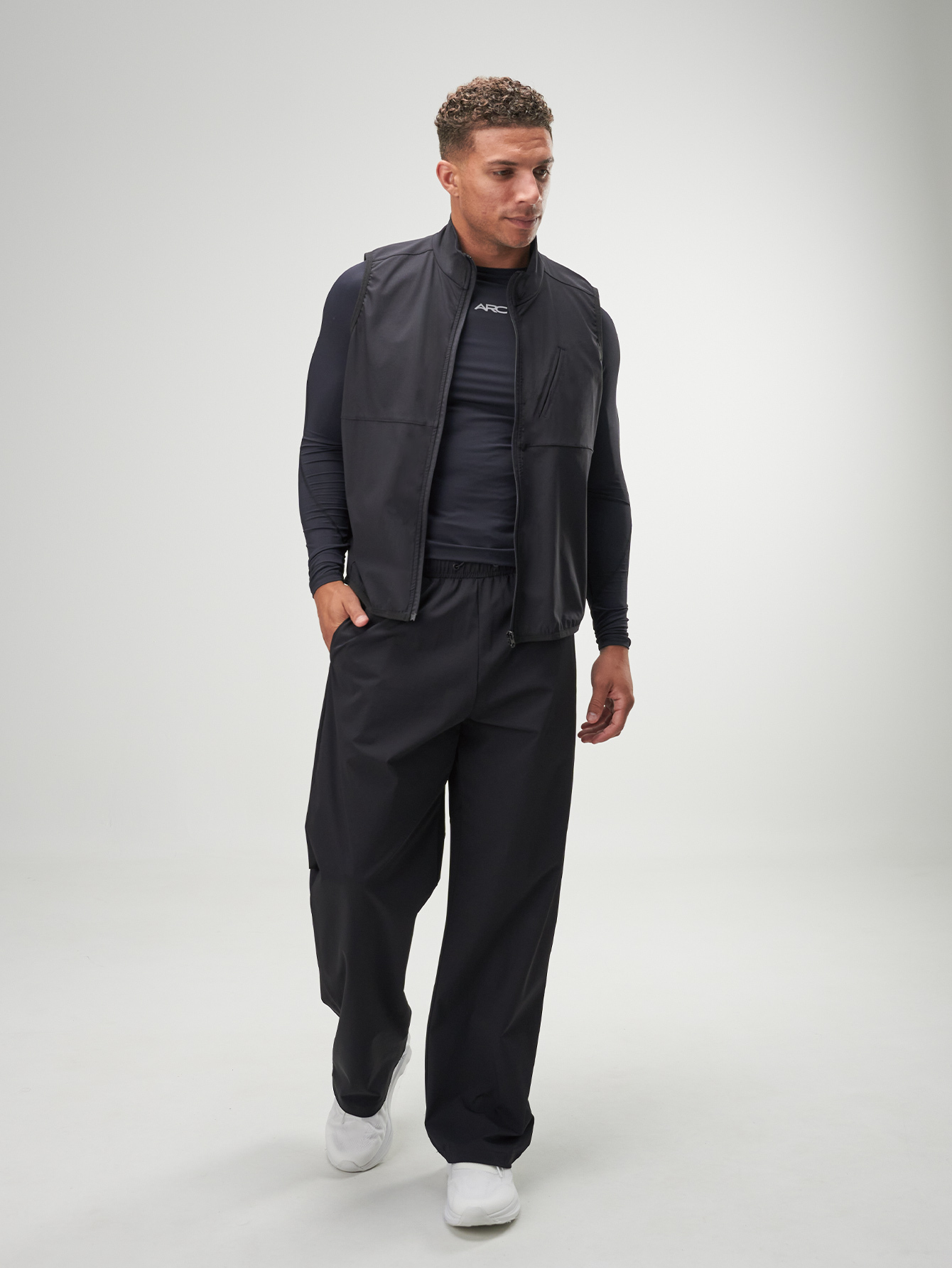 Men's Casual Versatile Simple Black Vest