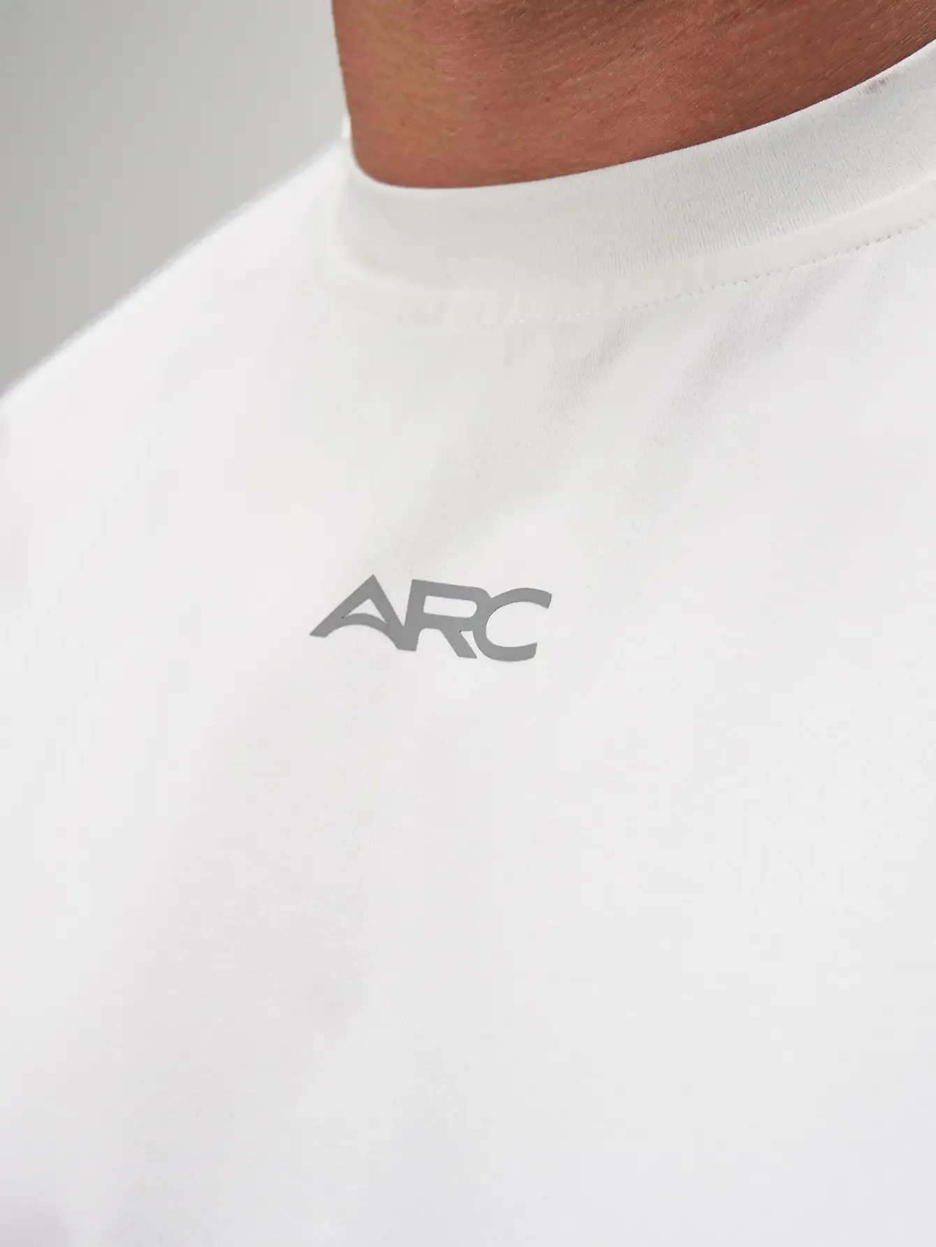 Women's Motion Cap Sleeve Tank, breathable activewear top for gym workouts and fitness activities.