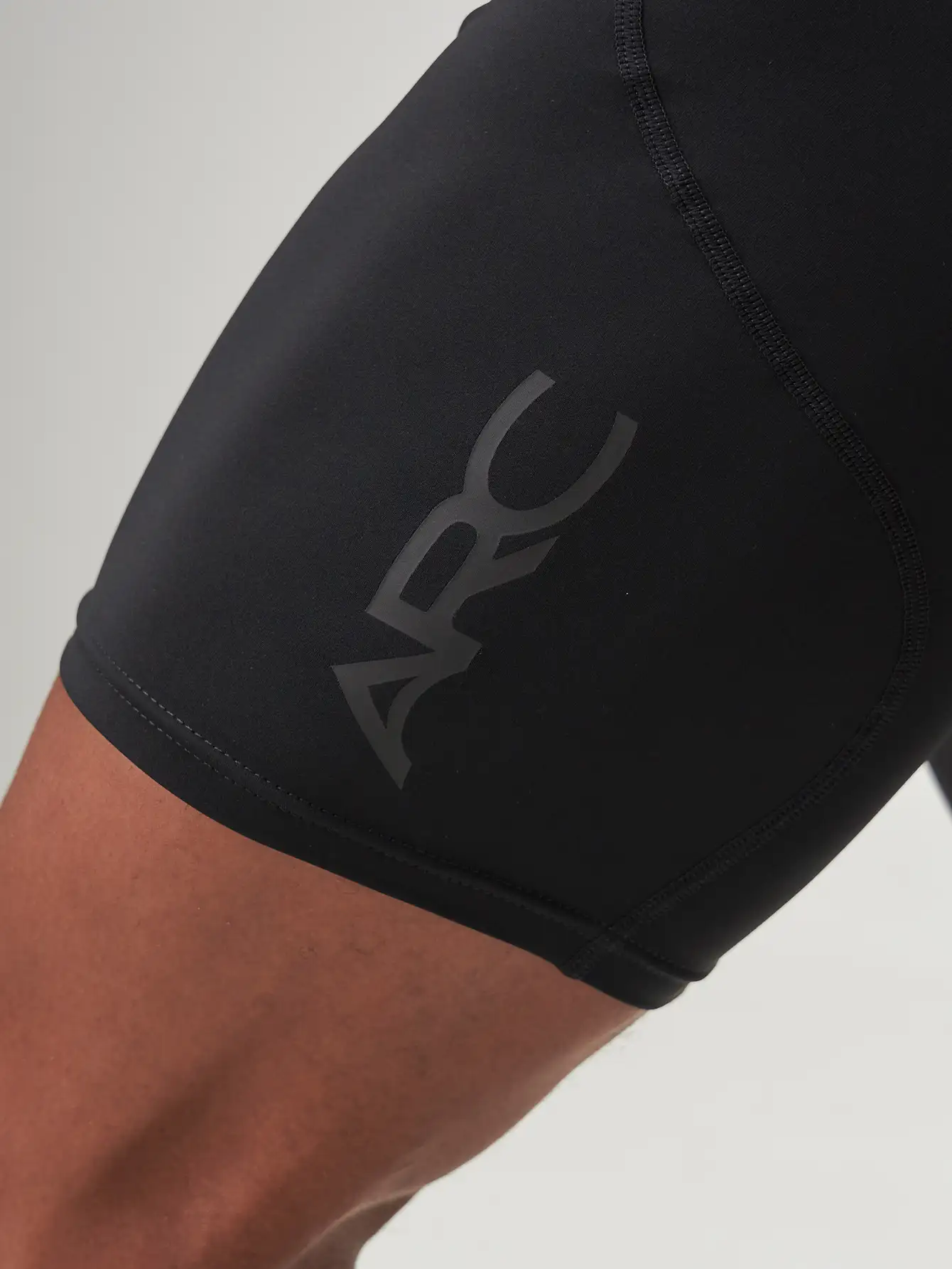 Perform Compression Shorts for men, quick-dry fabric, ideal for running, basketball, gym workouts, and training sessions.