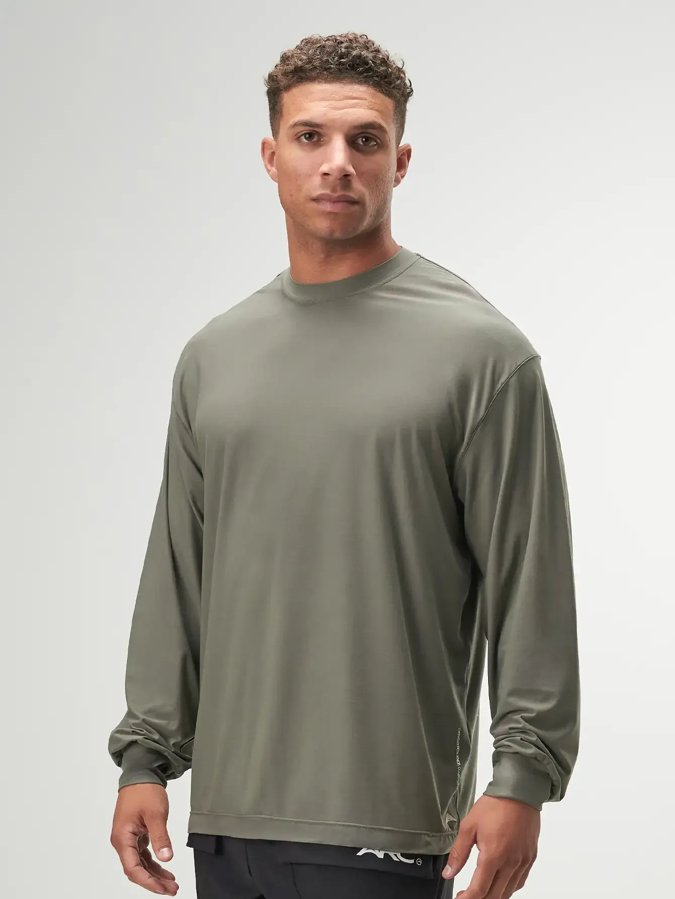 Progression Long Sleeve Oversized T-Shirt for Gym Workouts, Soft Fabric, Breathable, Perfect for Activewear Enthusiasts