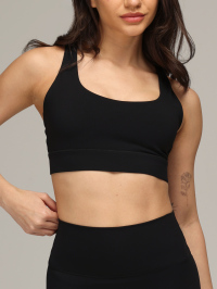 SoftForm™ Balance Cross Strap Bra