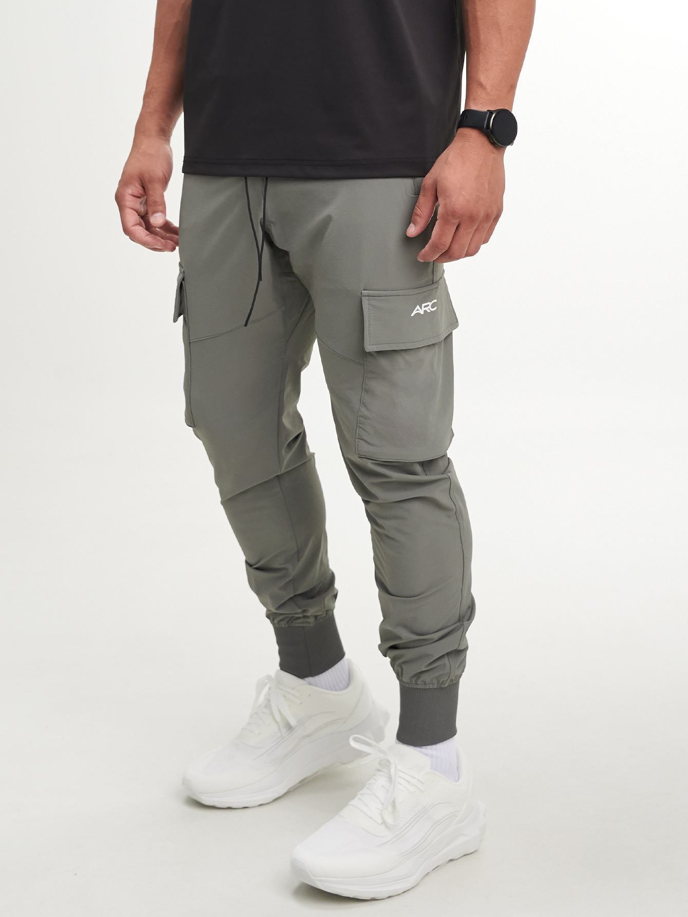 ARC All-Day Comfort Workout Training FashionCloudTouch Fabric Wafeproof Cargo Joggers