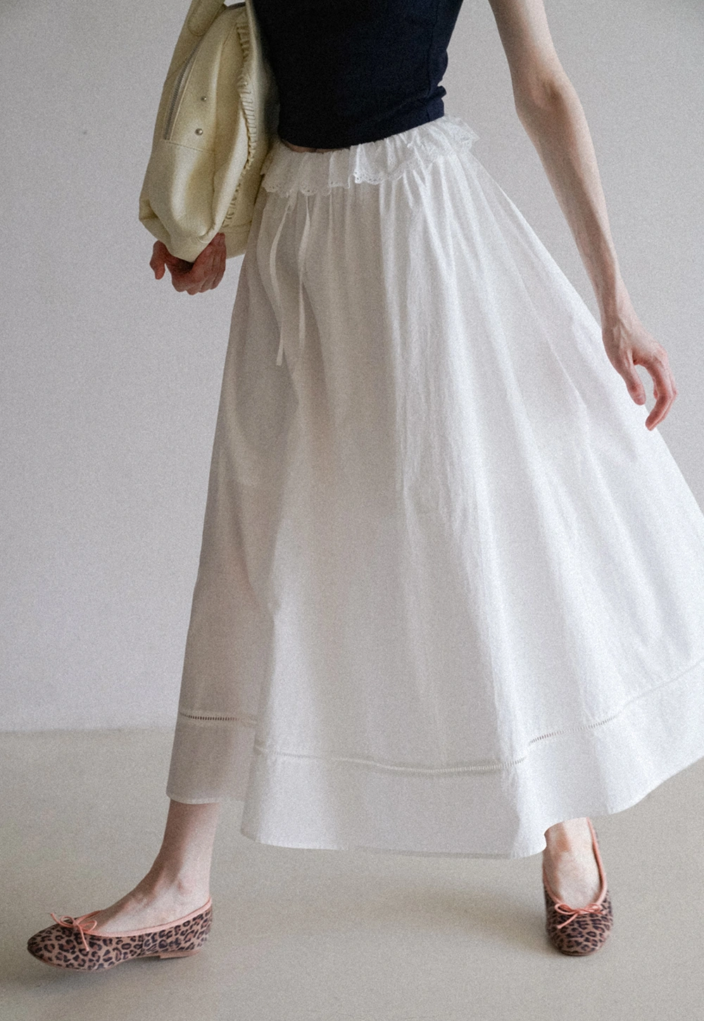 Women's High Waist A-Line Maxi Skirt with Lace Trim