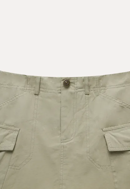 Women’s Cargo Mini Skirt with Flap Pockets