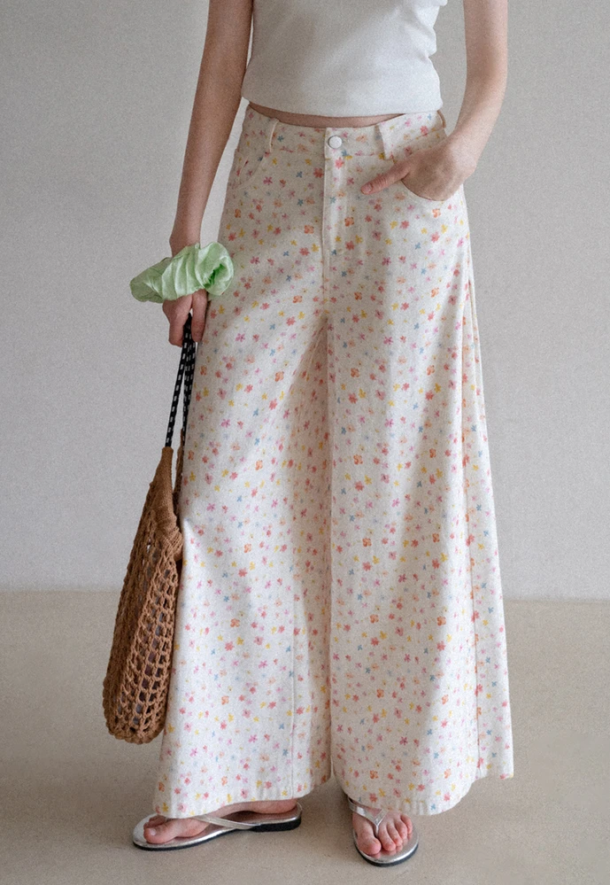 Women’s Pastel Floral Wide-Leg Pants
