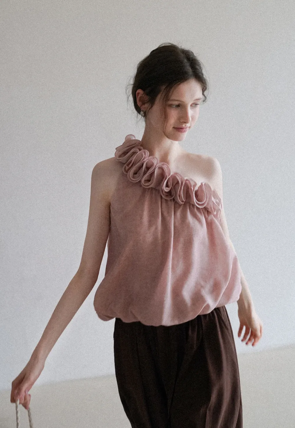 Women’s One Shoulder Ruffle Sleeveless Top