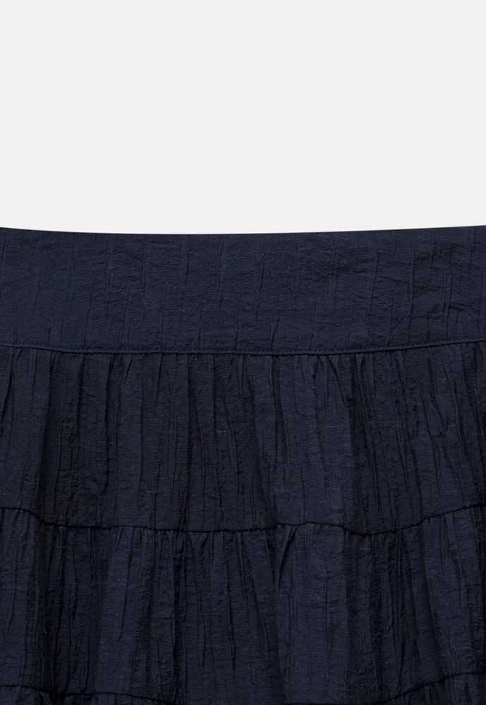 Women’s Tiered Crinkle Mini Skirt