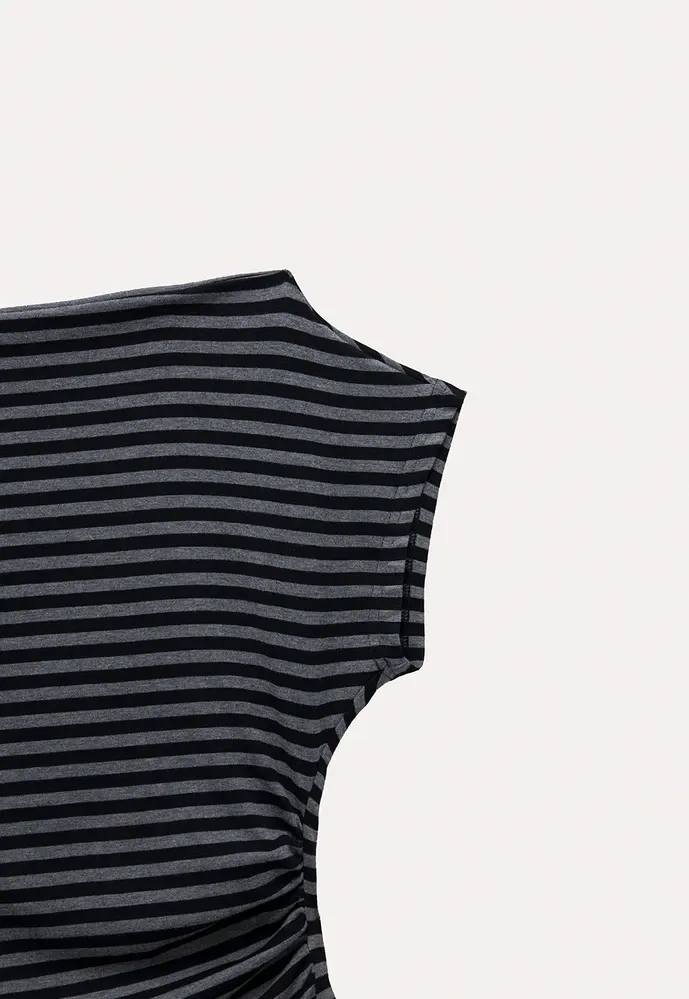 Women’s Striped Asymmetric Ruffle-Hem Tee