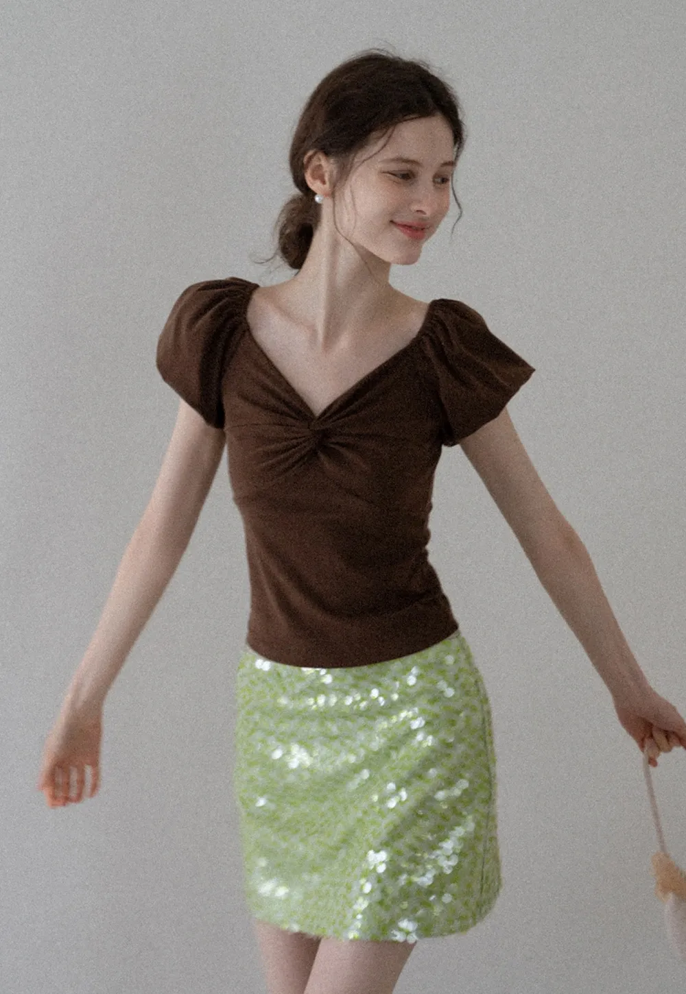 Sweetheart Twist Puff-Sleeve Knit Top