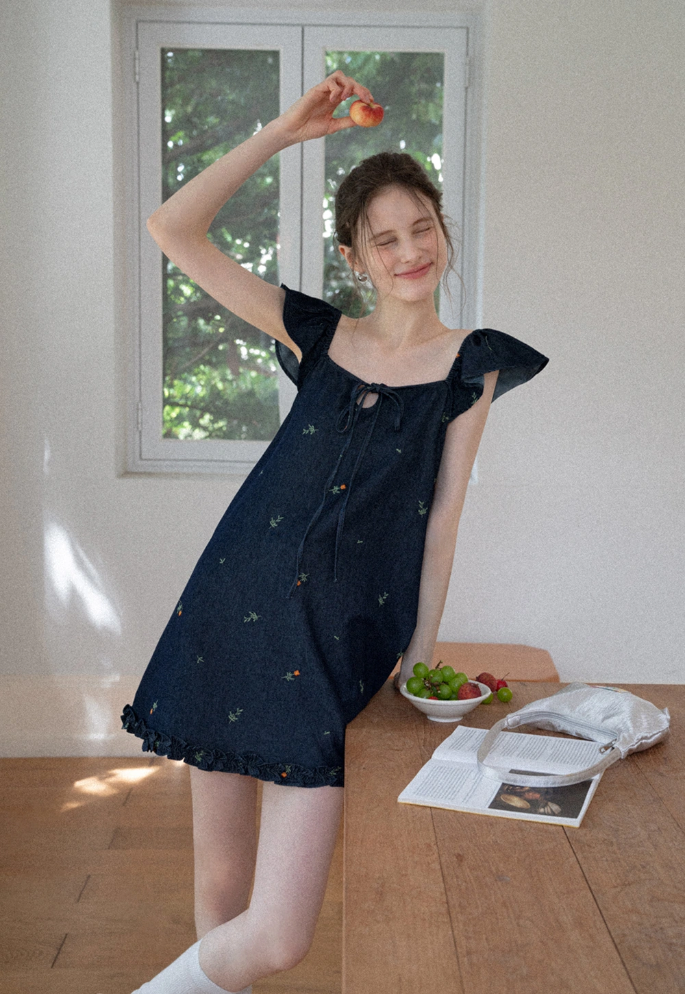 Flutter-Sleeve Floral Tie-Front Mini Dress