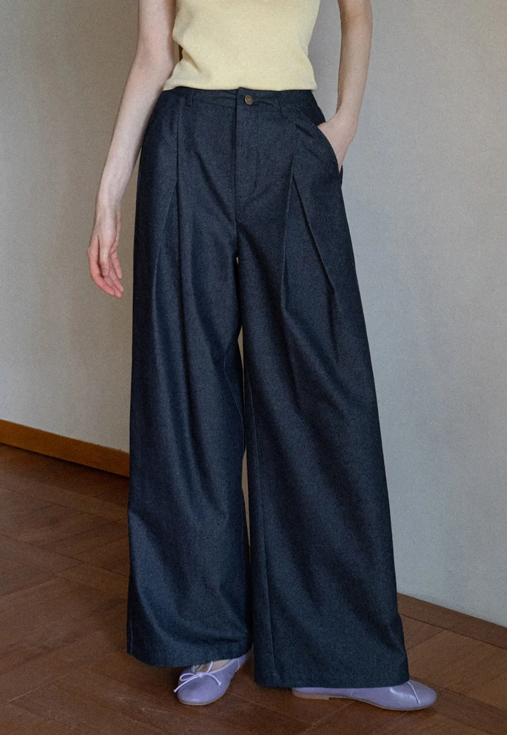 Women's High Waist Pleated Wide Leg Trousers