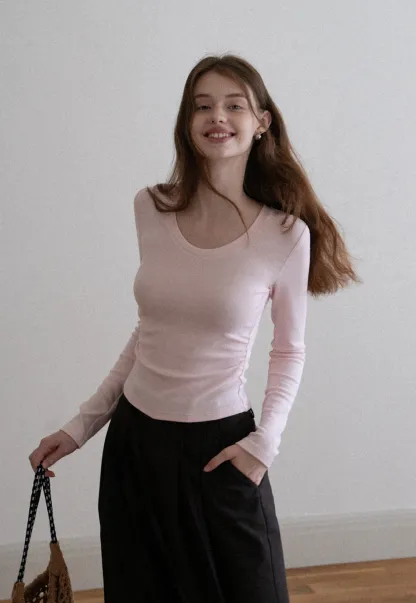 Women Long Sleeve Side Ruched Scoop Neck Crop Top