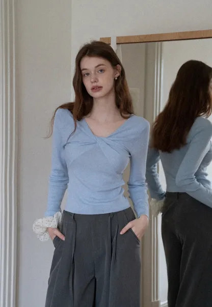 Women V Neck Twist Front Long Sleeve Knit Top