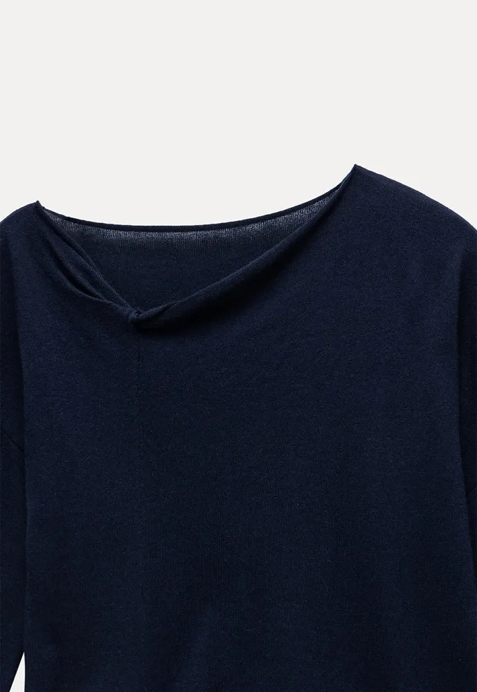 Women Twist‑Hem Knit Top