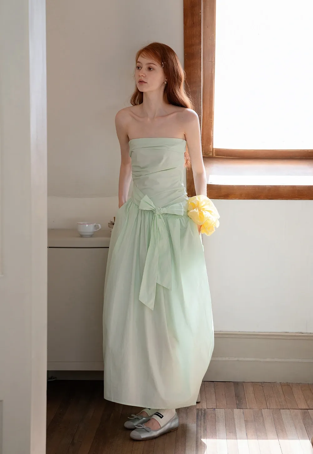 Elegant Strapless Dress