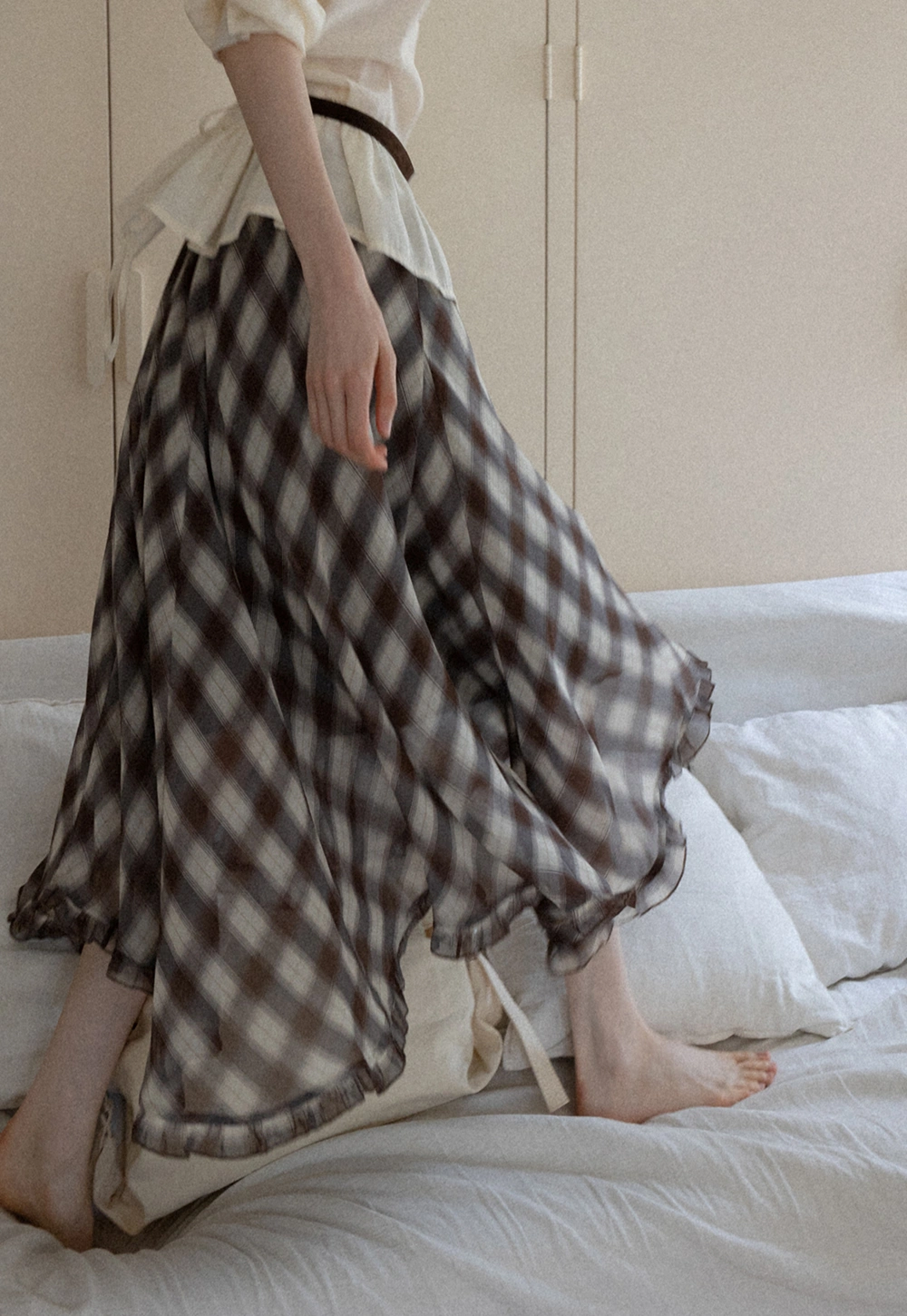Women's Plaid Ruffle Hem Midi Skirt