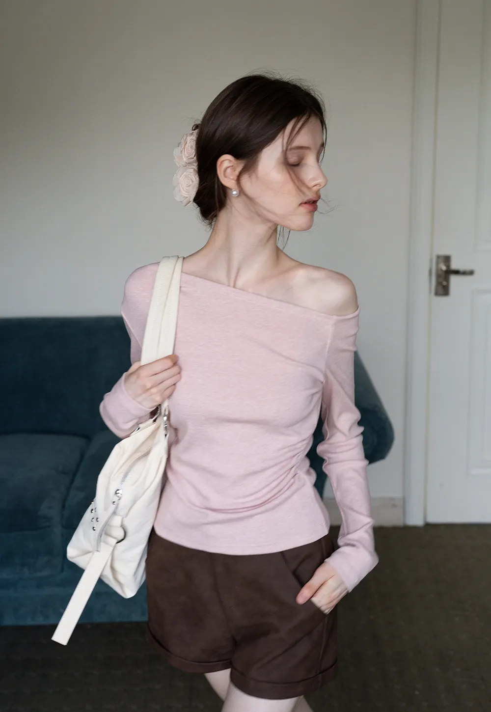 Women's Off-Shoulder Ruched Long-Sleeve Top