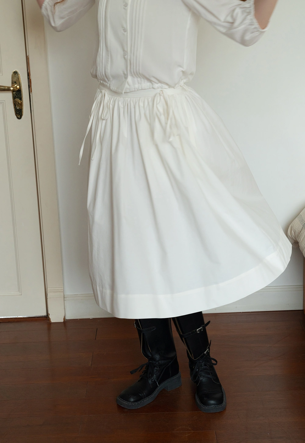 High Waist A Line White Skirt