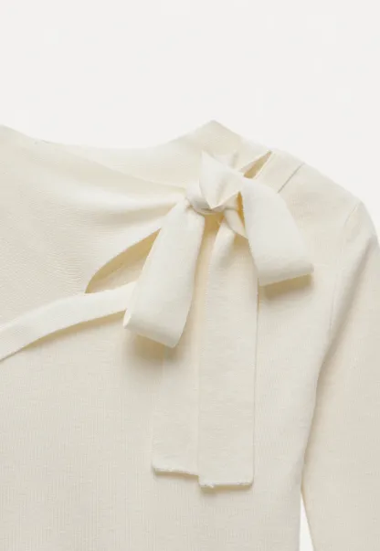 White Long Sleeve Knit Top With Tie