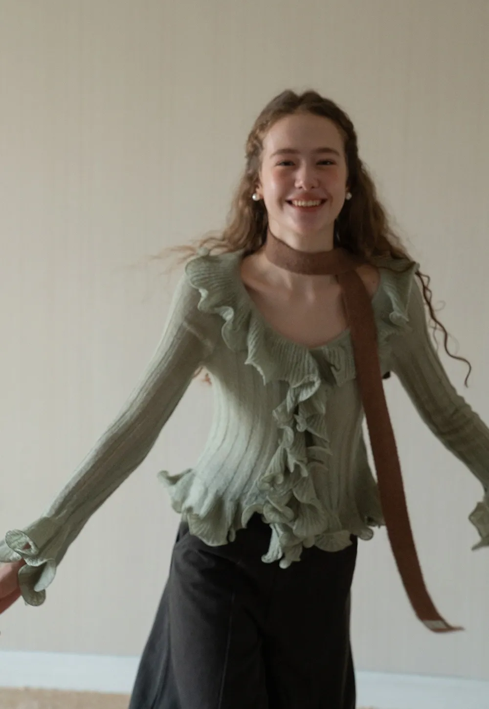 Womens Ruffle Hem Flared Sleeve Knit Top