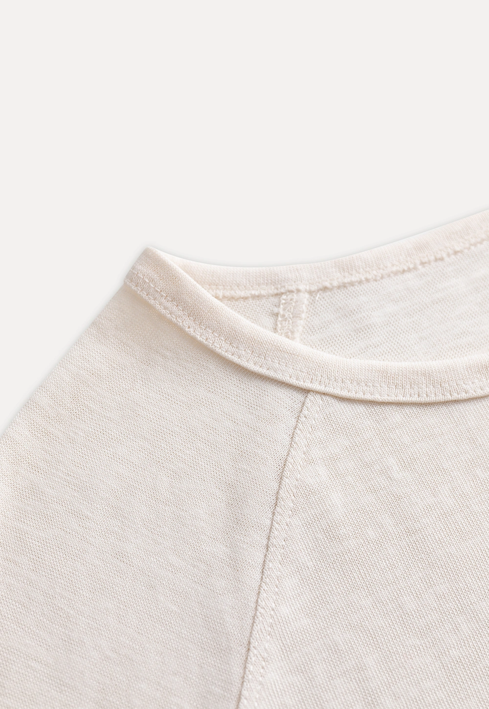 Women’s Basic Crew Neck Long Sleeve Tee