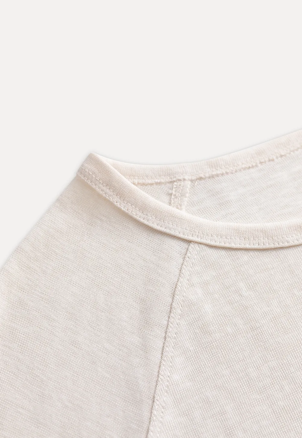 Women’s Basic Crew Neck Long Sleeve Tee