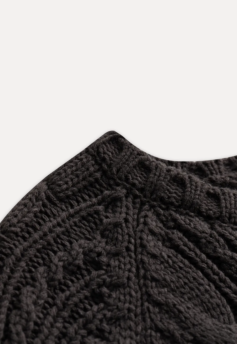 Cable Knit Sleeveless Sweater
