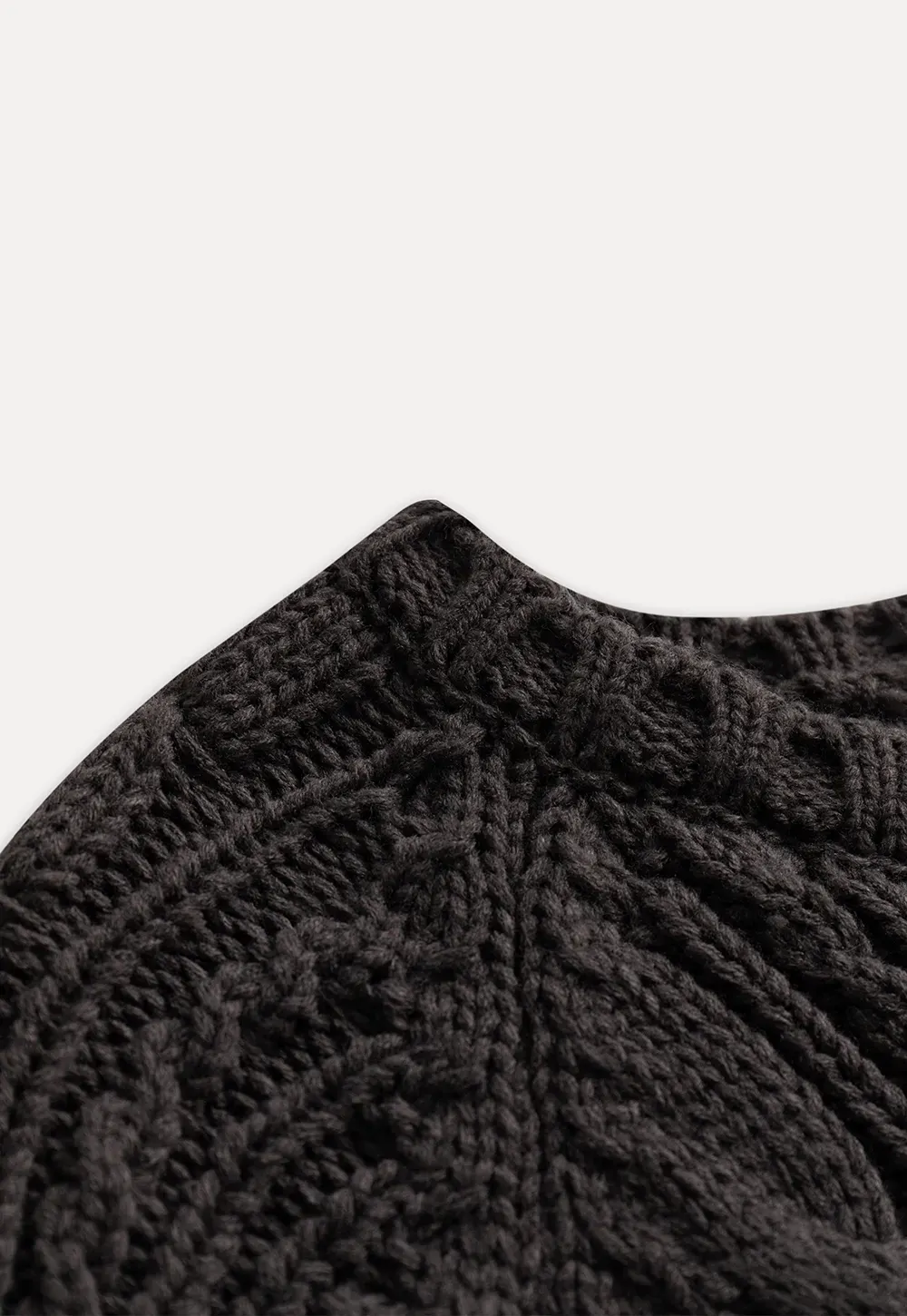 Cable Knit Sleeveless Sweater