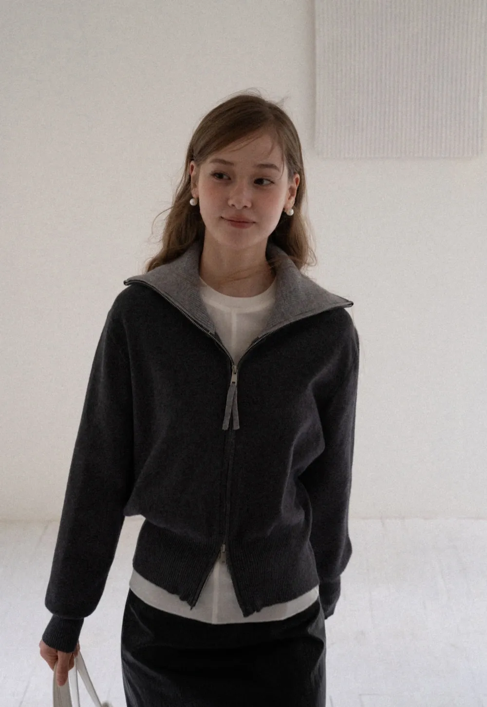 Women’s Zip-Up Knit Cardigan with High Collar