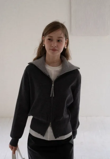 Women’s Zip-Up Knit Cardigan with High Collar