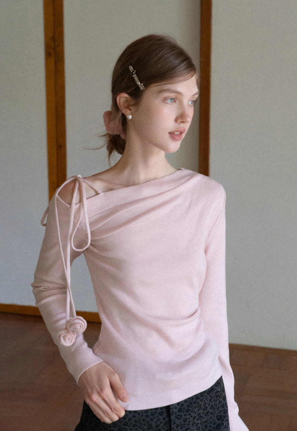 Womens Asymmetric Shoulder Long Sleeve Top