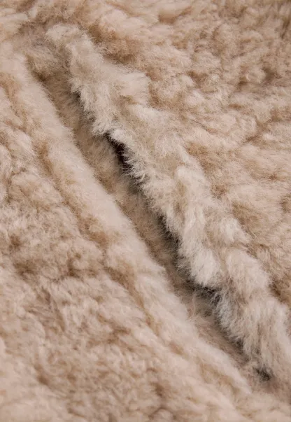 Dual-Wear Suede Patchwork Coat with Soft Teddy Fleece Lining