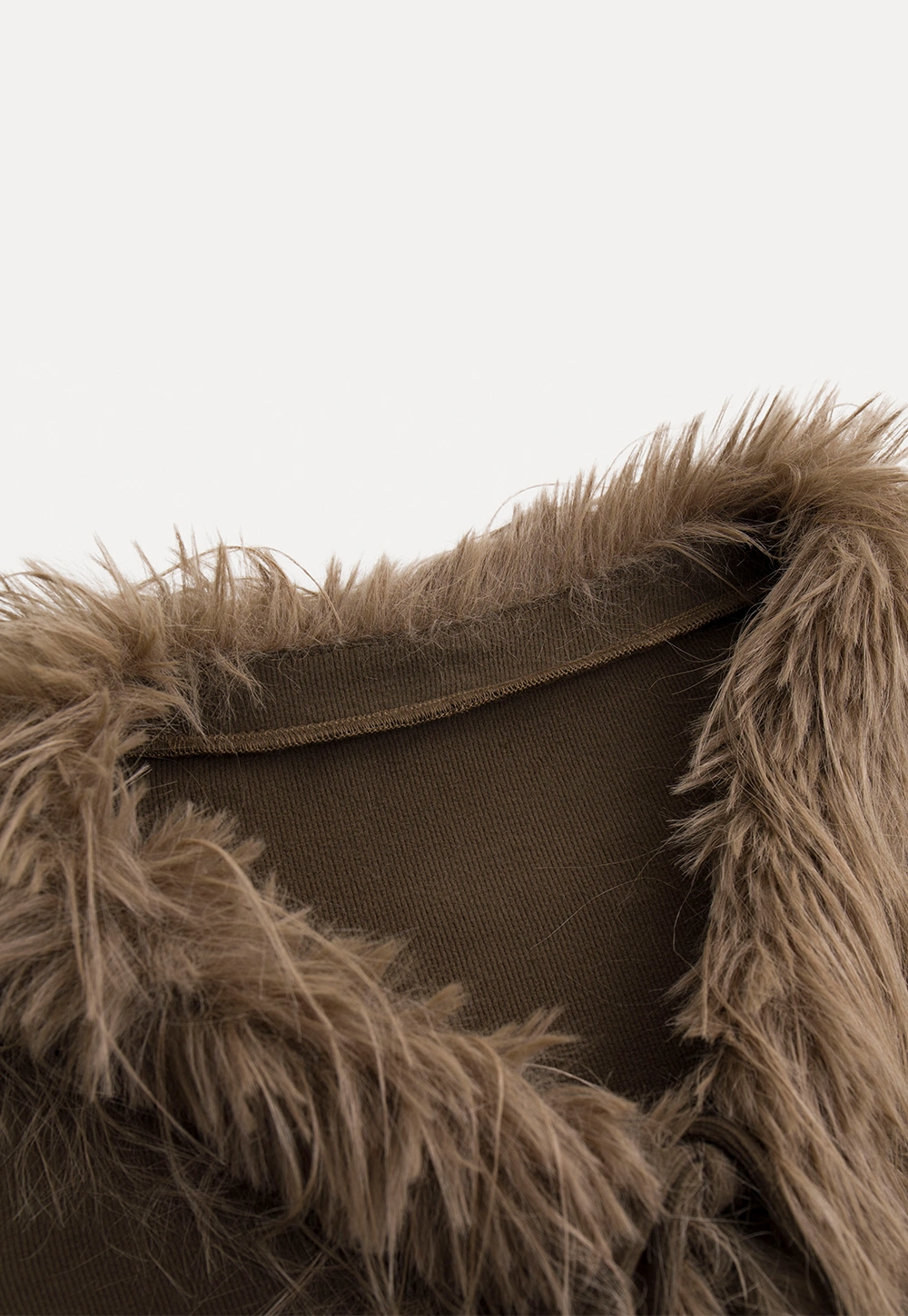 Women Faux Fur Collar Long Sleeve Knit Top